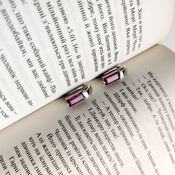 Серебряные серьги с рубином 3.844ct