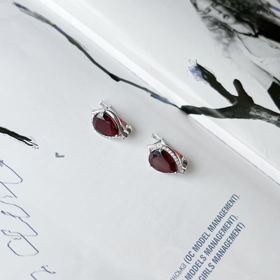 Серебряные серьги с гранатом 6.54ct