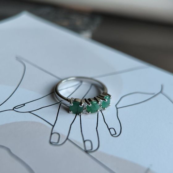 Серебряное кольцо с изумрудом 1.403ct