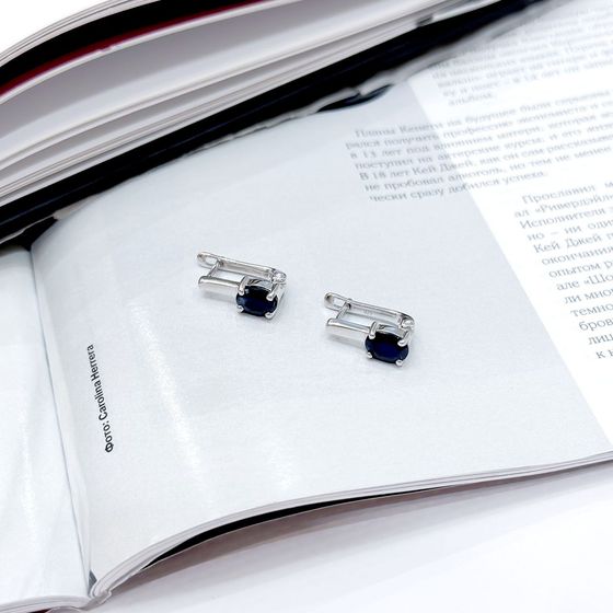 Серебряные серьги с сапфиром 2ct