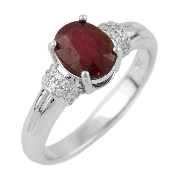 Серебряное кольцо с рубином