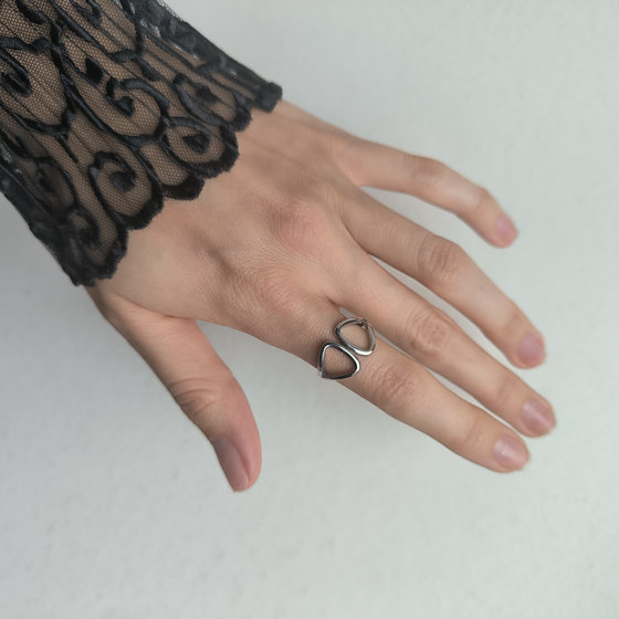 Серебряное кольцо без камней