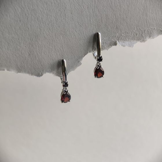 Серебряные серьги с гранатом 2.7ct