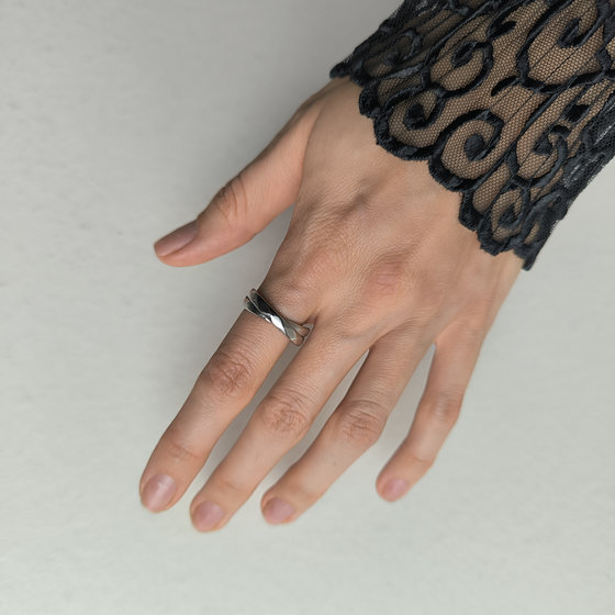 Серебряное кольцо без камней