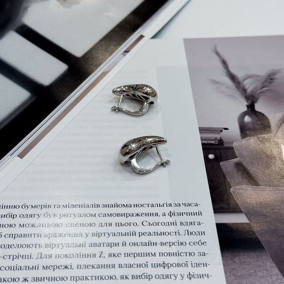 Серебряные серьги без камней