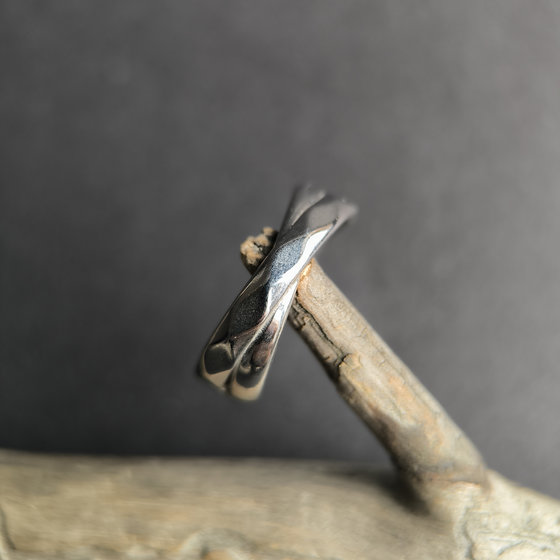 Серебряное кольцо без камней