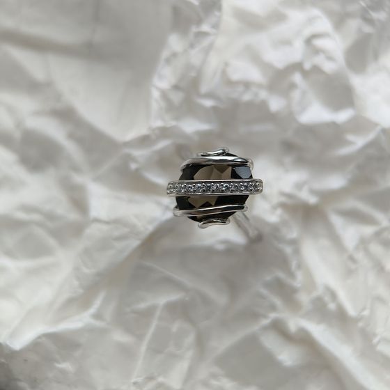 Серебряное кольцо с раухтопазом (дымчатым кварцем) 4.472ct, фианитами