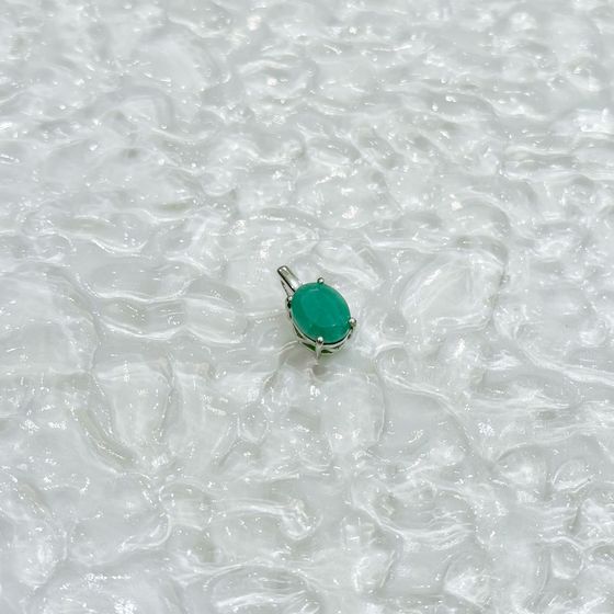 Серебряная подвеска с изумрудом 2.45ct