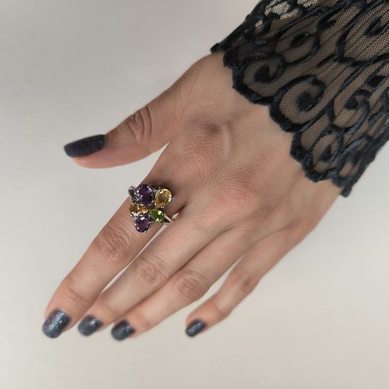 Серебряное кольцо с аметистом, хризолітом, цитрином, фианитами