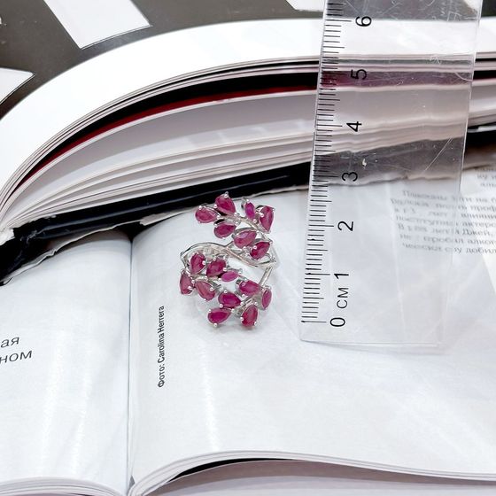 Серебряное кольцо с рубином 4.25ct