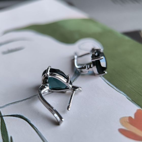 Серебряные серьги с топазом Лондон Блю 6.3ct