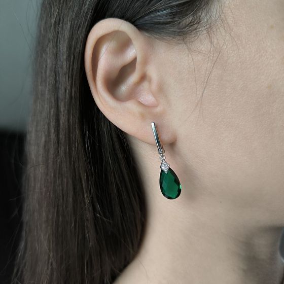 Серебряные серьги с изумрудом nano 8.965ct