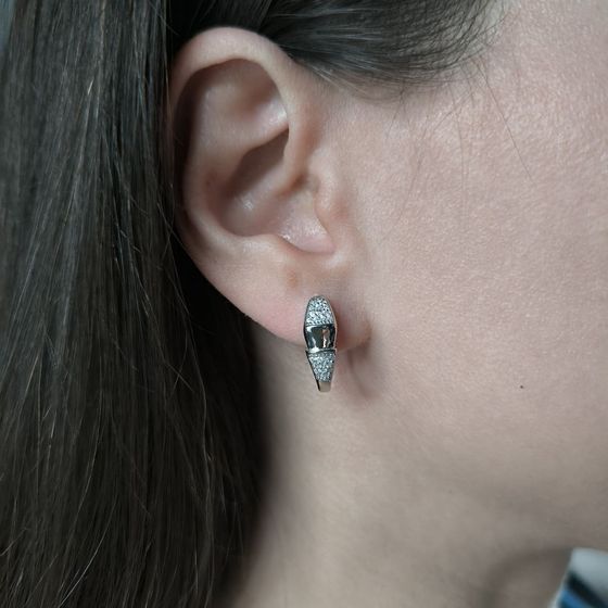 Серебряные серьги с фианитами