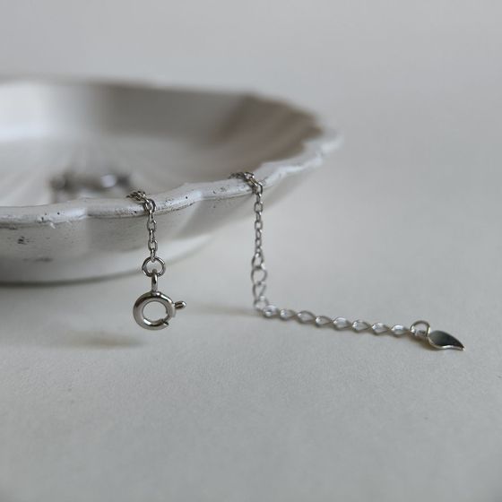 Серебряный браслет с перламутром, фианитами