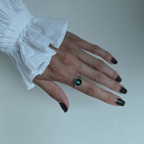 Серебряное кольцо с фианитами