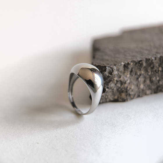 Серебряное кольцо без камней