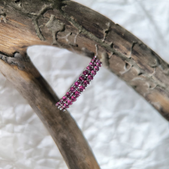 Серебряное кольцо с рубином