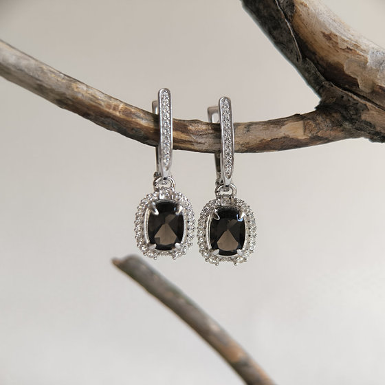 Серебряные серьги с раухтопазом (дымчатым кварцем) 3.432ct, фианитами