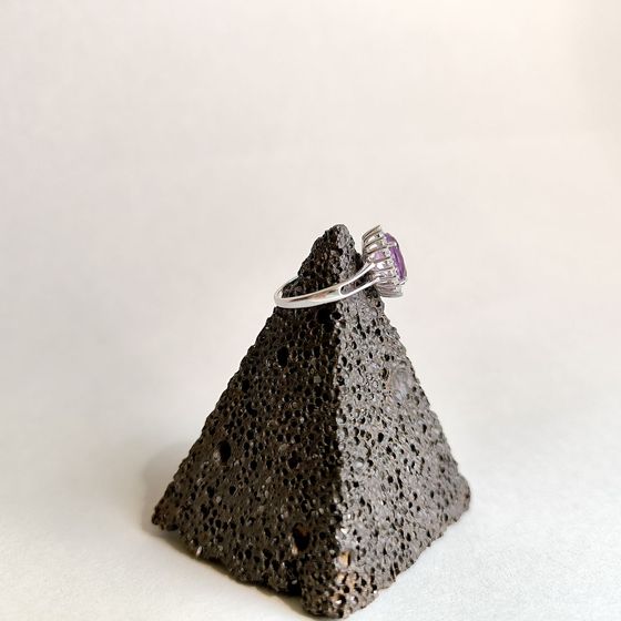 Серебряное кольцо с аметистом