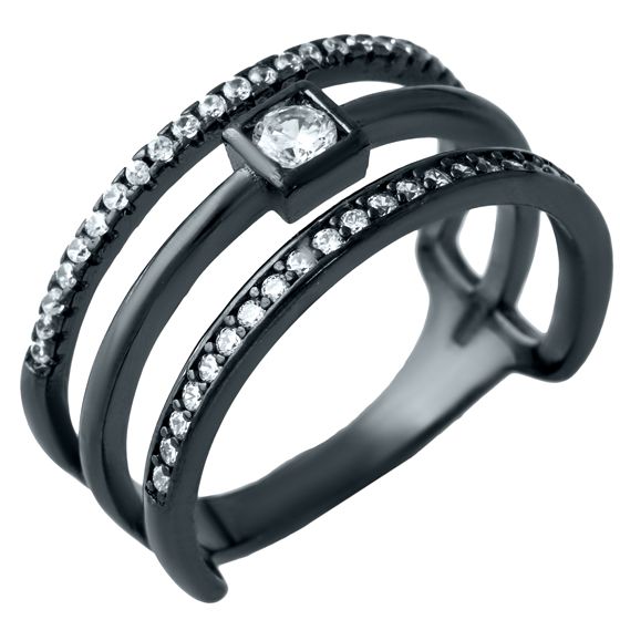 Серебряное кольцо с фианитами