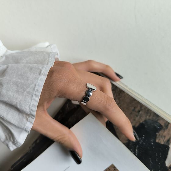 Серебряное кольцо без камней