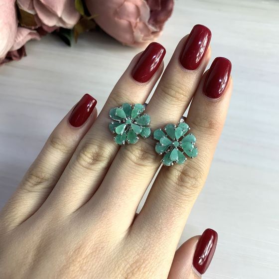 Серебряные серьги с изумрудом 3.625ct