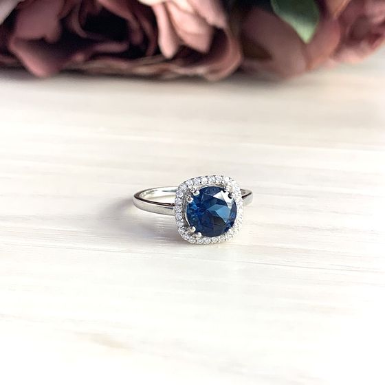 Серебряное кольцо с топазом Лондон Блю 1.816ct