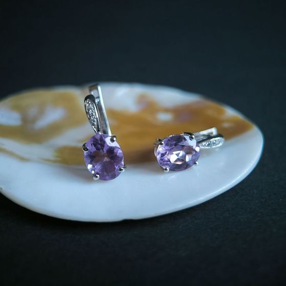Серебряные серьги с аметистом