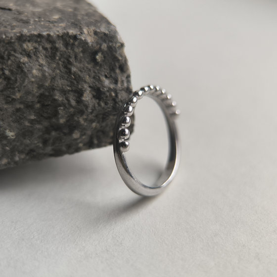 Серебряное кольцо без камней