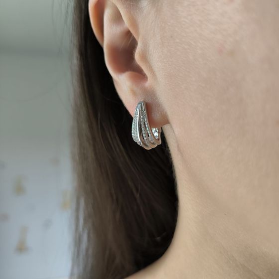 Серебряные серьги с фианитами