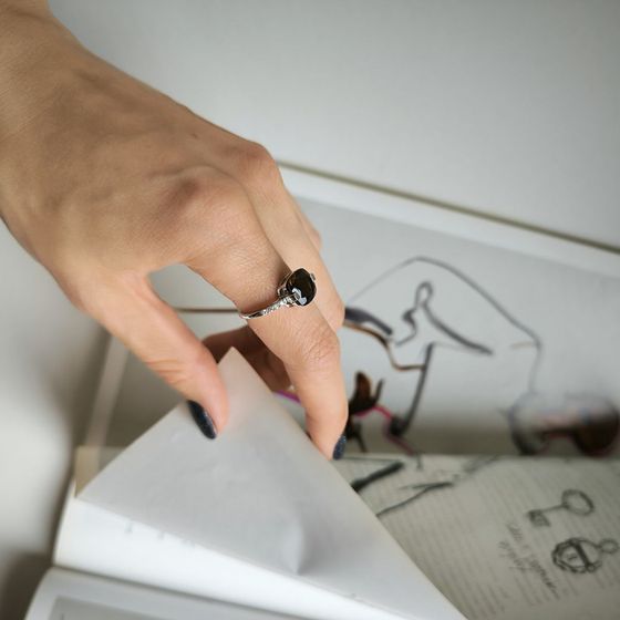 Серебряное кольцо с раухтопазом (дымчатым кварцем) 2.932ct, фианитами