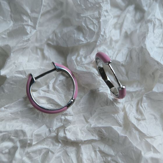 Серебряные серьги с фианитами, емаллю