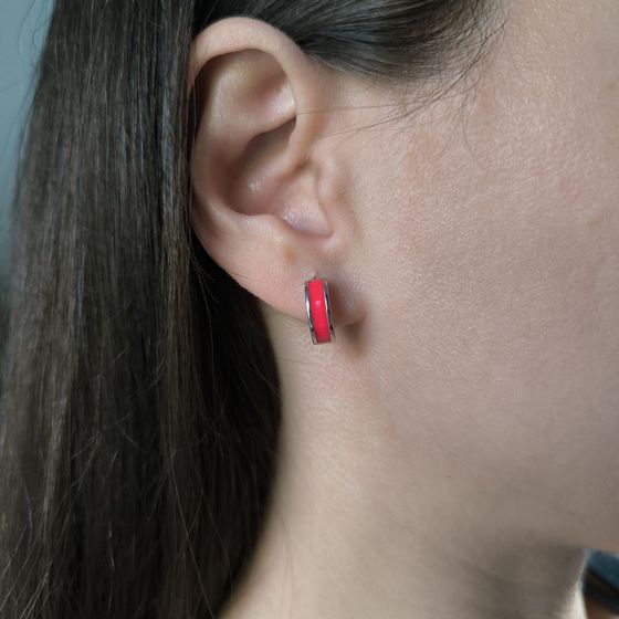 Серебряные серьги с фианитами, емаллю