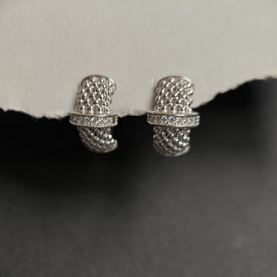 Серебряные серьги с фианитами