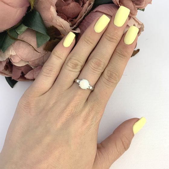 Серебряное кольцо с опалом 0.915ct