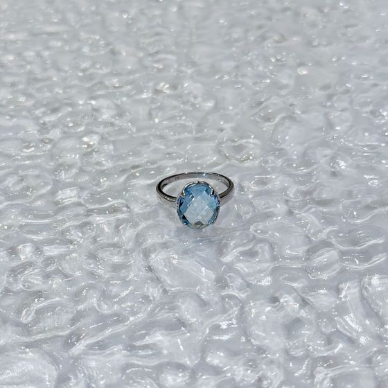 Серебряное кольцо с топазом 4.95ct