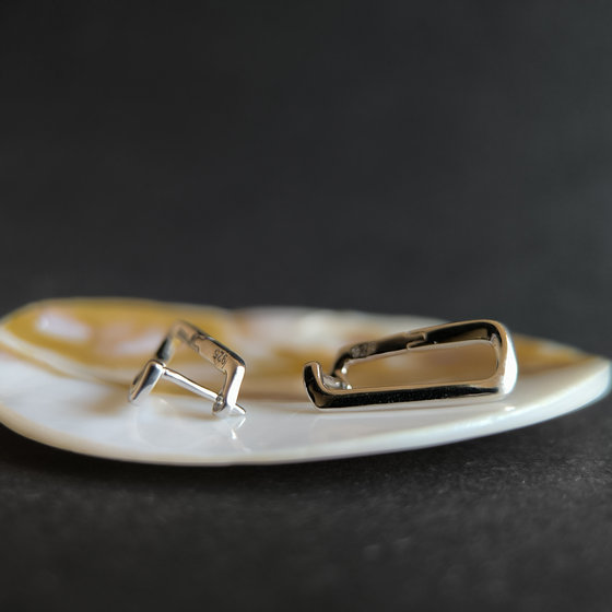 Серебряные серьги без камней