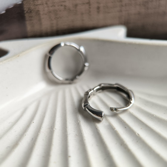 Серебряные серьги без камней