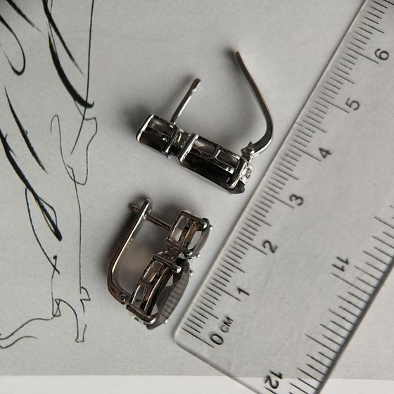 Серебряные серьги с раухтопазом (дымчатым кварцем) 12.581ct, фианитами