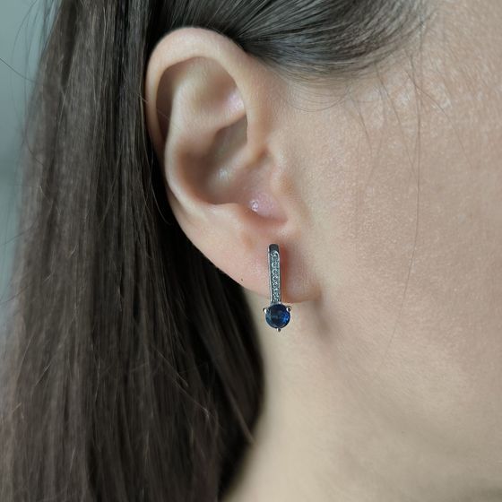 Серебряные серьги с сапфиром nano 2.917ct