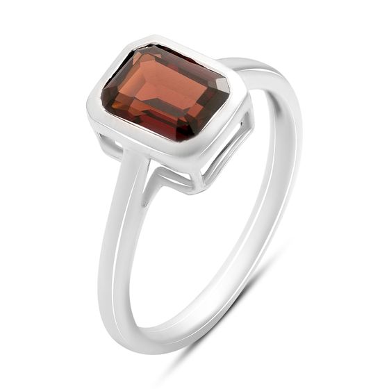 Серебряное кольцо с гранатом 2.05ct