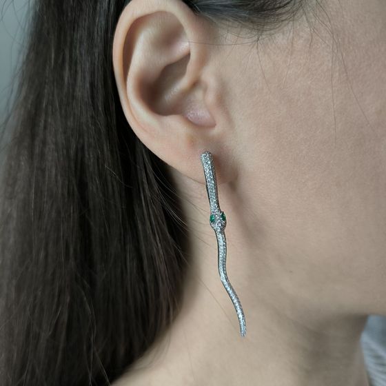 Серебряные серьги с фианитами