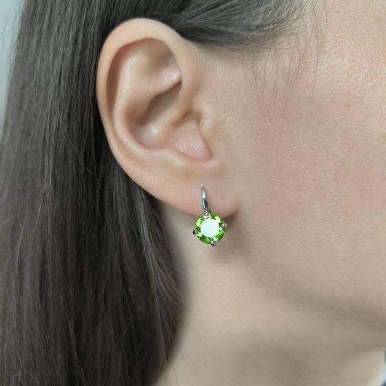 Серебряные серьги с хризолітом