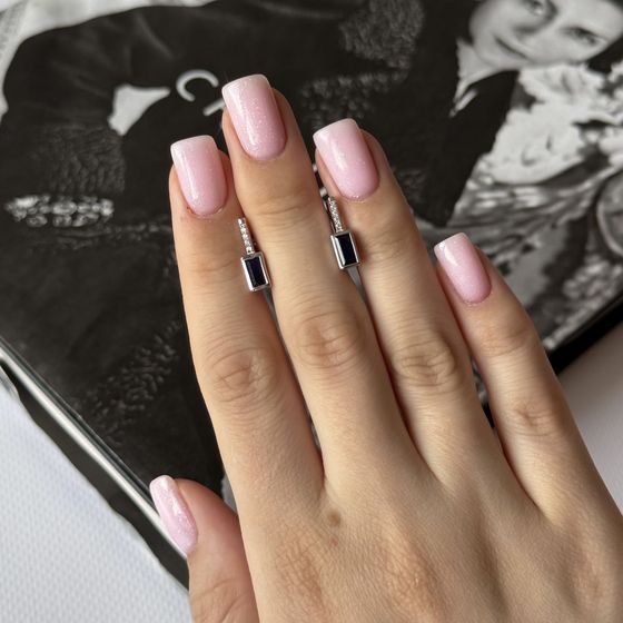 Серебряные серьги с сапфиром 1.075ct, фианитами