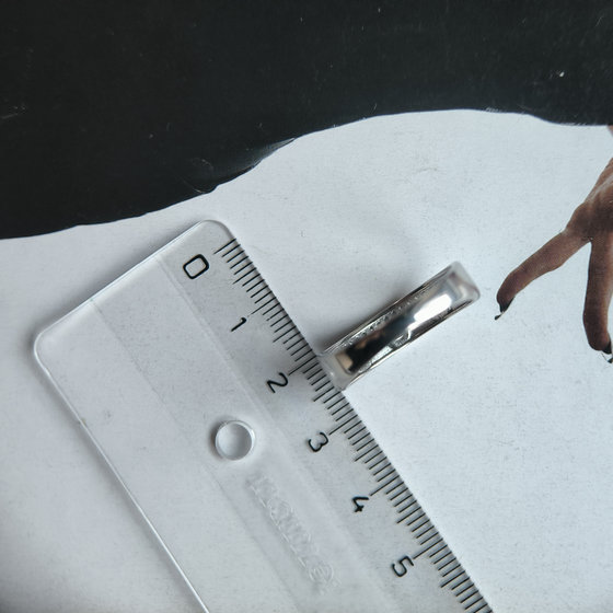 Серебряное кольцо с фианитами