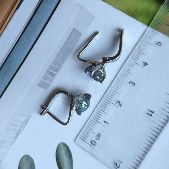 Серебряные серьги с мистик топазом