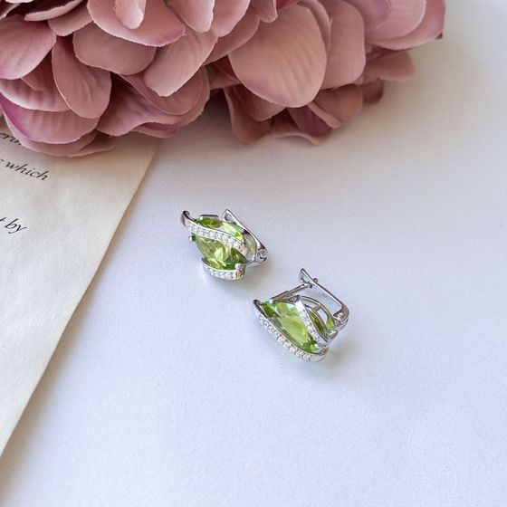 Серебряные серьги с хризолітом 9.628ct
