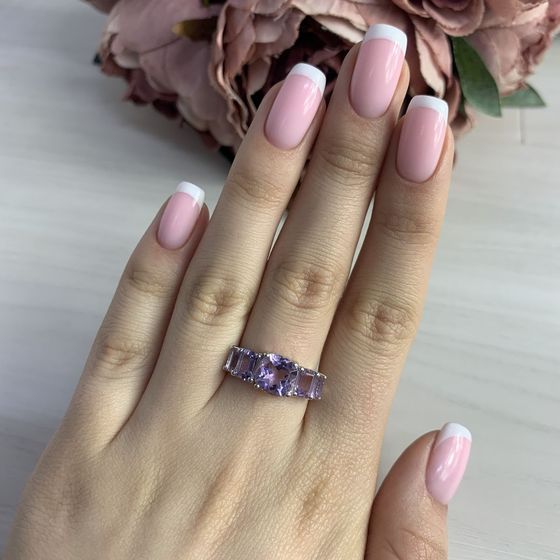 Серебряное кольцо с аметистом