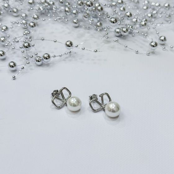 Серебряные серьги с жемчугом