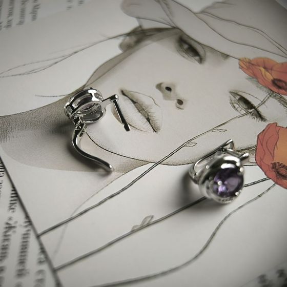 Серебряные серьги с александритом 3.339ct